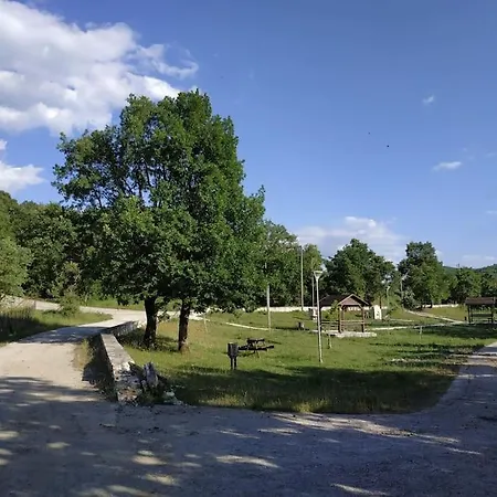 Eftychia's Home-σπίτι με θέα τη λίμνη πλαστήρα Ferienhaus