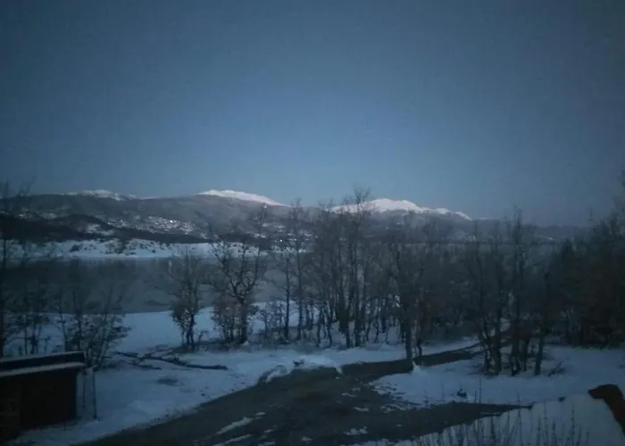 Eftychia's Home-σπίτι με θέα τη λίμνη πλαστήρα Holiday home *