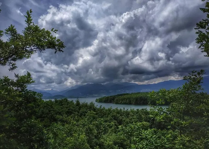 Eftychia's Home-σπίτι με θέα τη λίμνη πλαστήρα Holiday home *