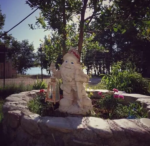 Eftychia's Home-σπίτι με θέα τη λίμνη πλαστήρα *