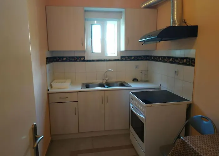 Eftychia's Home-σπίτι με θέα τη λίμνη πλαστήρα Сasa de vacaciones